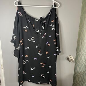 Torrid Womens 5 Black Origami Georgette Pullover Blouse Top **READ**